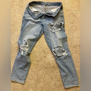 American Eagle High Rise Mom Jean Stretch